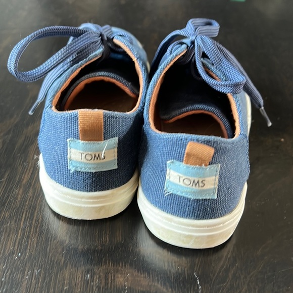 Tom’s kids (boy) blue tie up shoes, Youth Cordones Sneaker - Picture 2 of 6